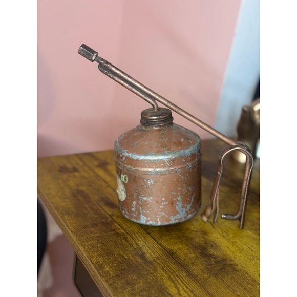 Vintage Goldenrod ?Hydraulic Pump Oilers Angle Spout, USA copper - Picture 7 of 13